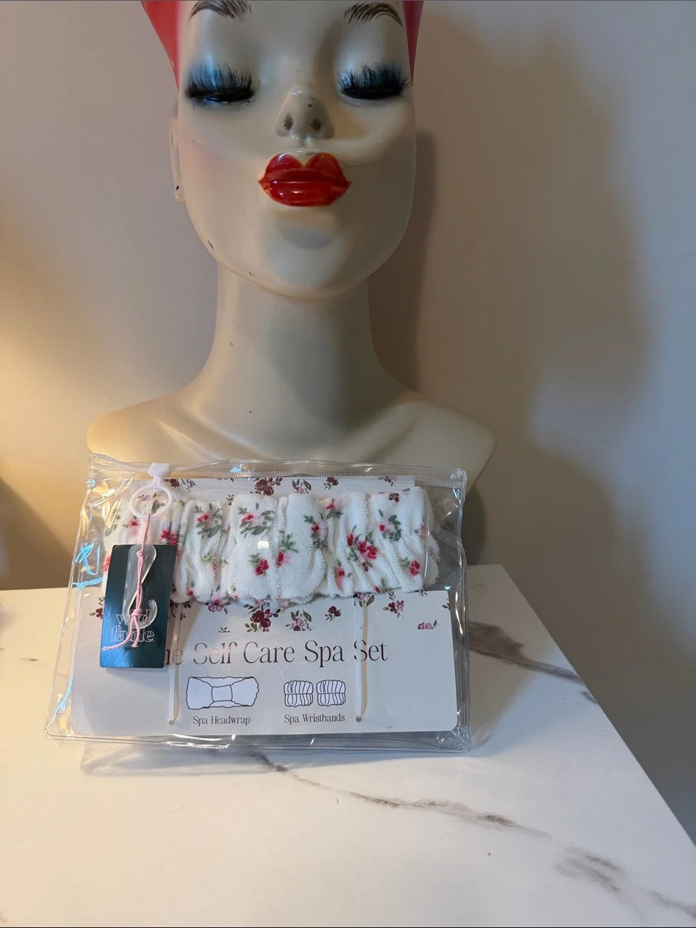 Wild Fable Floral Spa Headwrap and Wristbands Set - White with Pink Roses